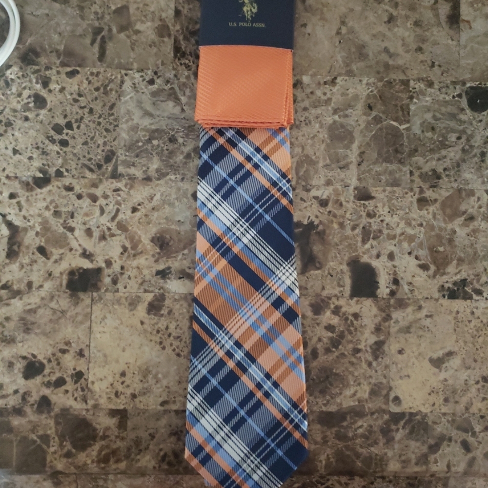 U.S. Polo Assn. 2PC Orange and Blue Plaid Neck Tie With Pocket Square. - Picture 1 of 5